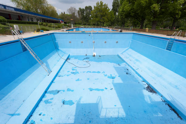 Best Water damage restoration process  in Montara, CA